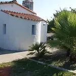 Βίλα Maison 3 Avec Jacuzzi A 400m Des Plages *
